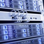 Ce deosebeste serverele VPS de shared hosting si de gazduirea dedicata?